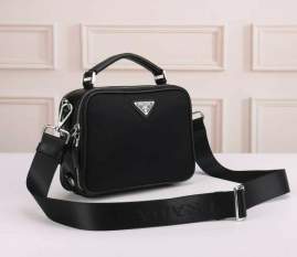 Picture of Prada Handbags _SKUfw241225217fw